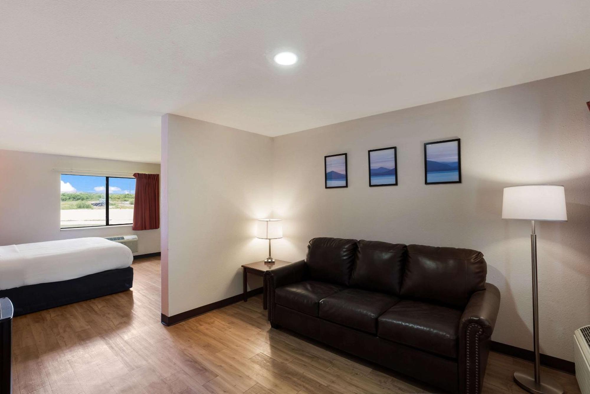 Quality Inn & Suites Junction Kültér fotó